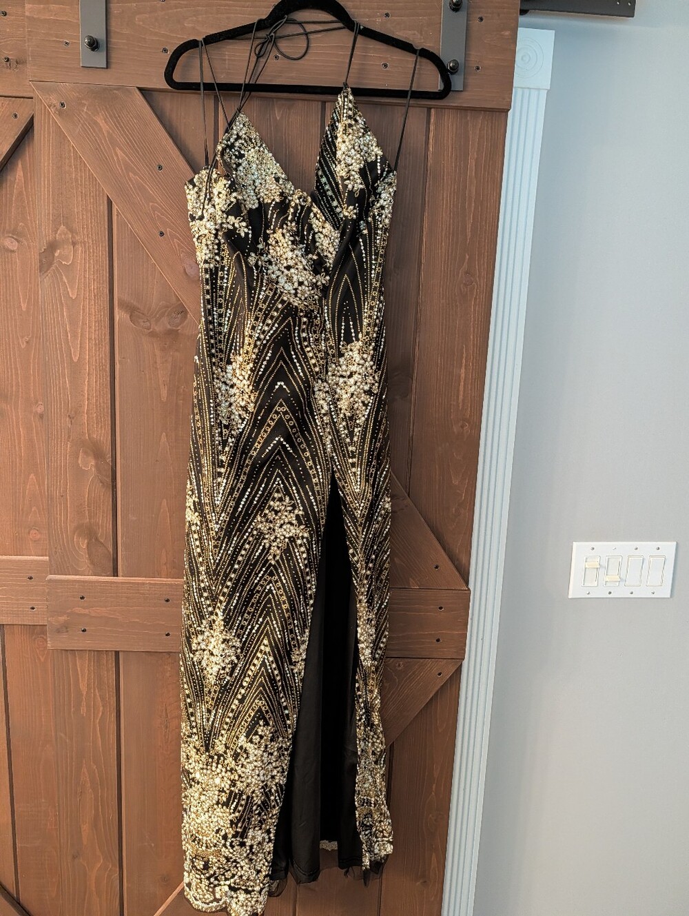 Sequin Embellished Black & Gold Evening Dress